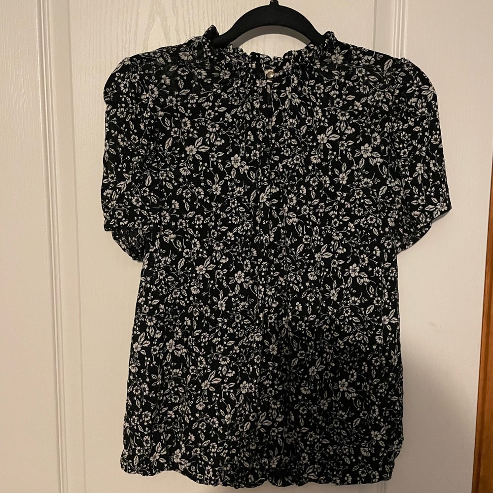 Ember black and white floral top